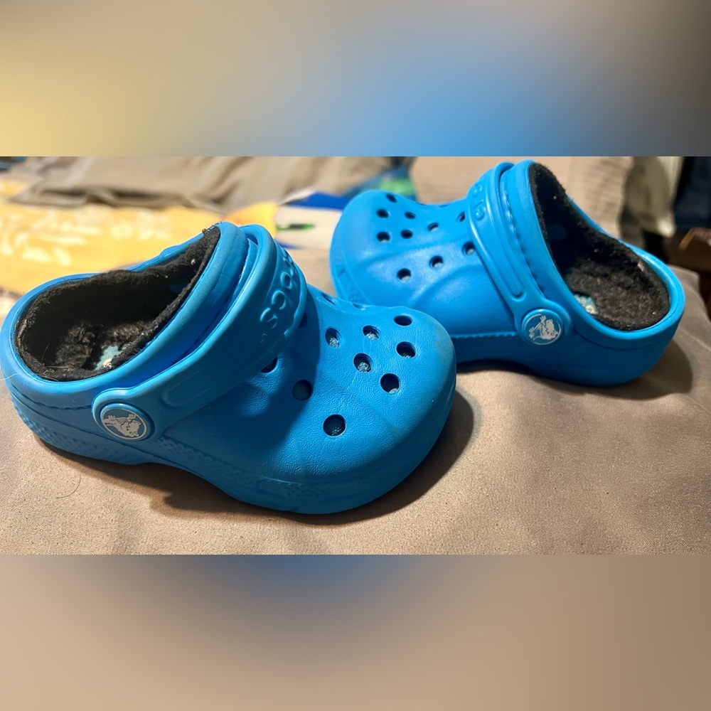 Crocs Kids Ralen Lined Clog Toddler Ocean/Black Blue